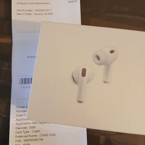 Apple AirPods Pro 3
